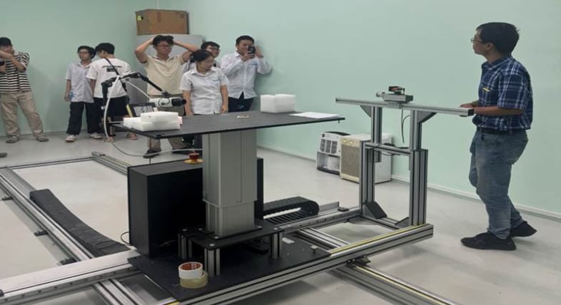 Ươm mầm đam mê khoa học và đồng hành cùng thế hệ trẻ tương lai của đất nước